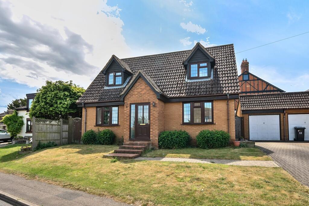 Main image of property: Rook Tree Lane, Stotfold, Hitchin, SG5