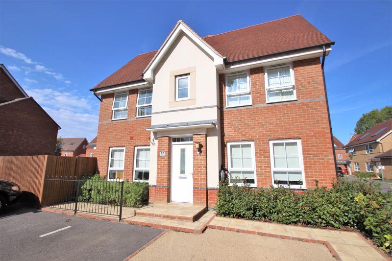 3 bedroom semidetached house for sale in Witney Road, Furnace Green