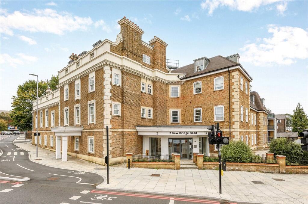 Main image of property: Kew Bridge Road, Brentford, TW8