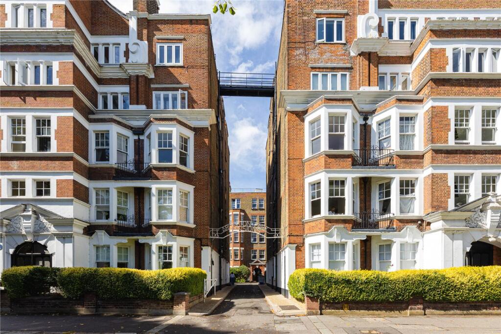 Main image of property: Sutton Lane North, London, W4