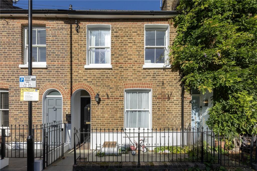Main image of property: Short Road, London, W4