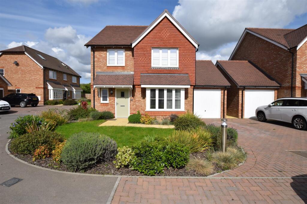 Main image of property: Queen Court Close, Rainham