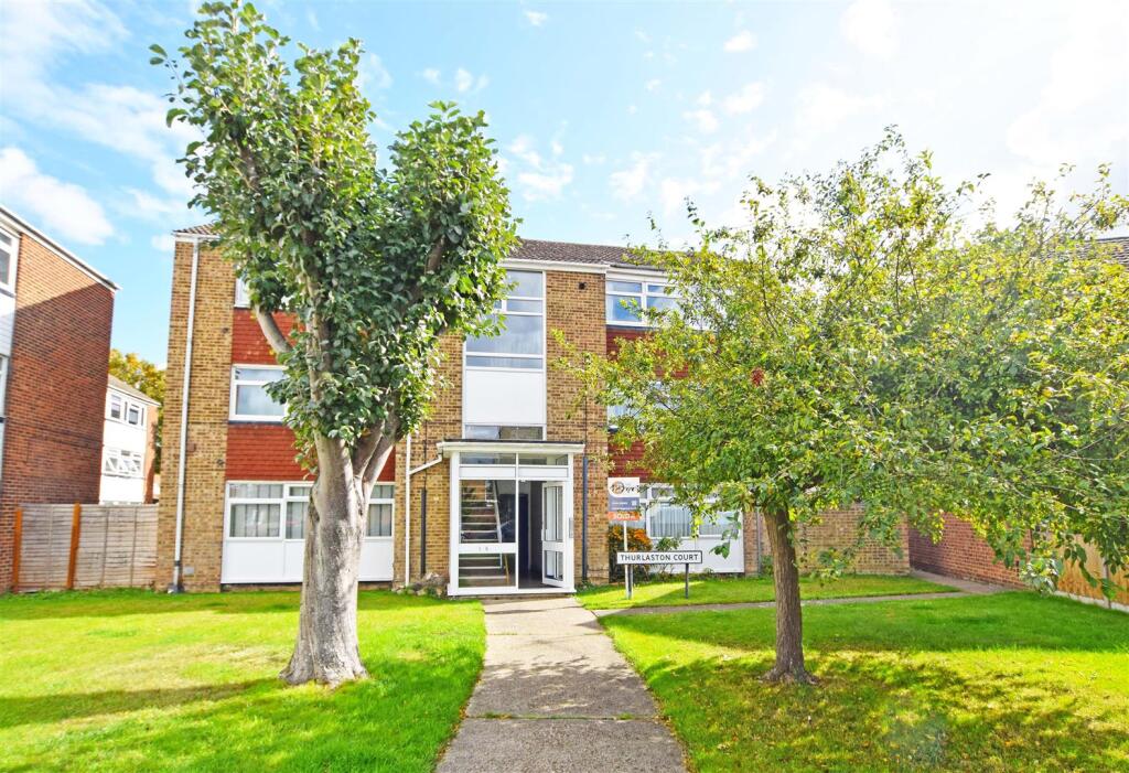 Main image of property: Mardale Close, Rainham, Gillingham