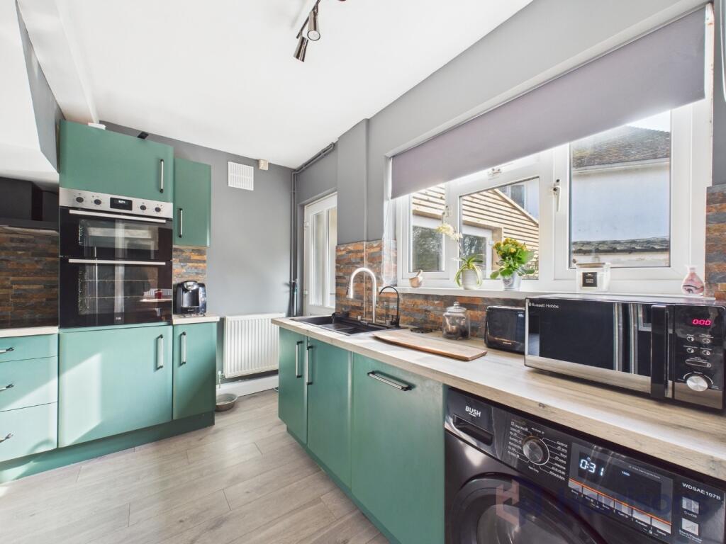 Main image of property: Manor Grove, Sittingbourne, Kent, ME10 1LS