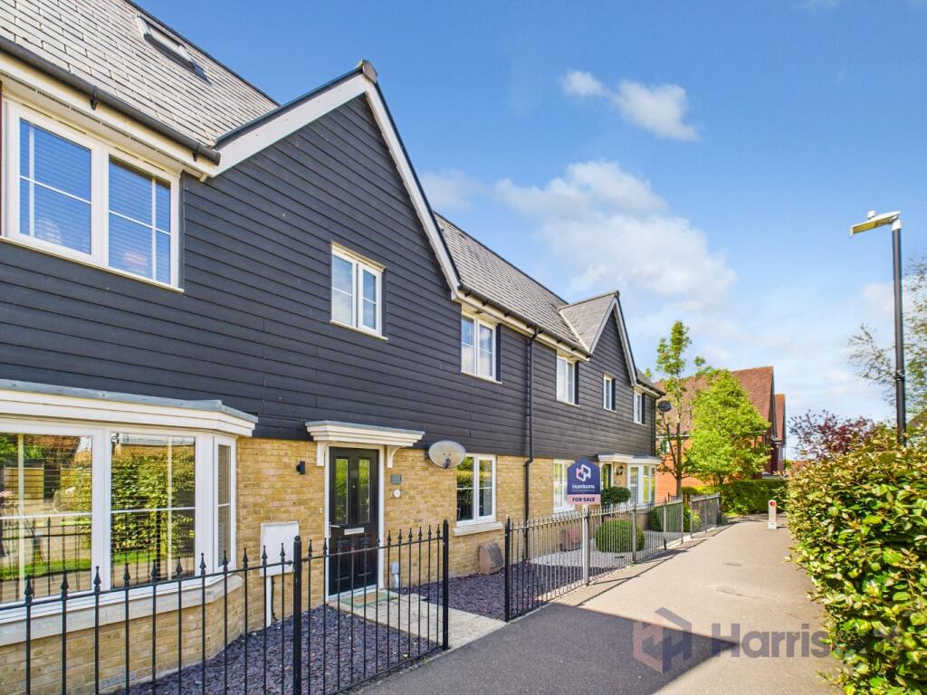 Main image of property: Primrose Avenue, Sittingbourne, Kent, ME10 4FE