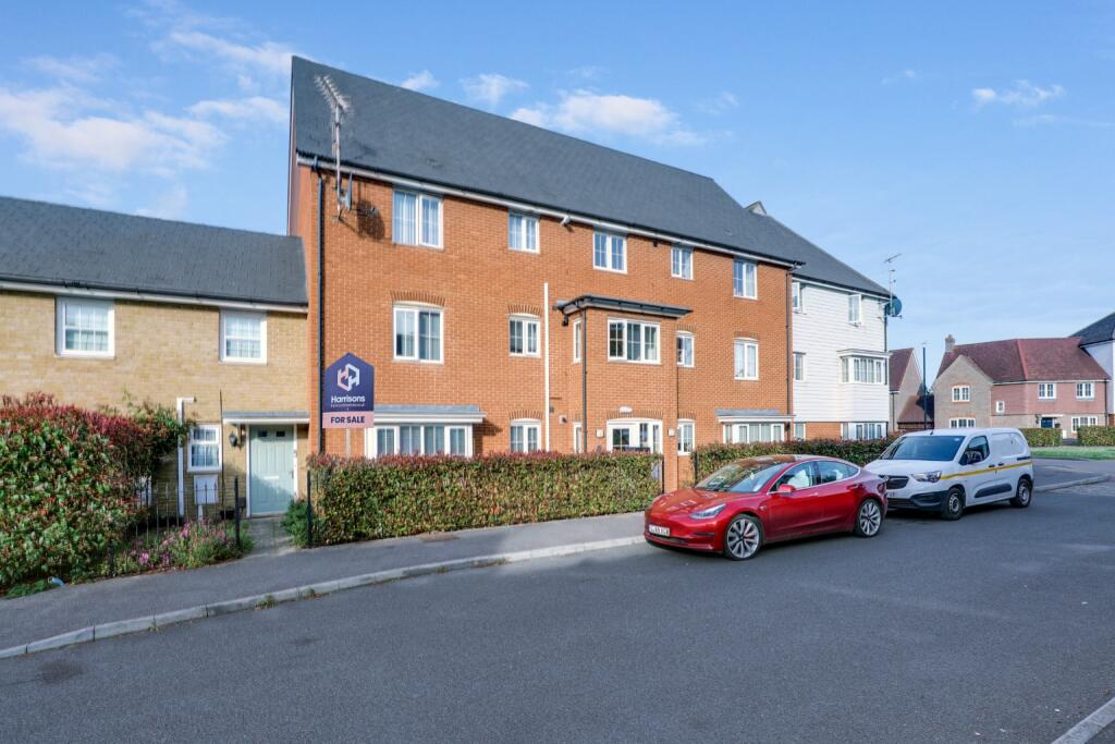 Main image of property: Peony Crescent, Sittingbourne, Kent, ME10 4RB