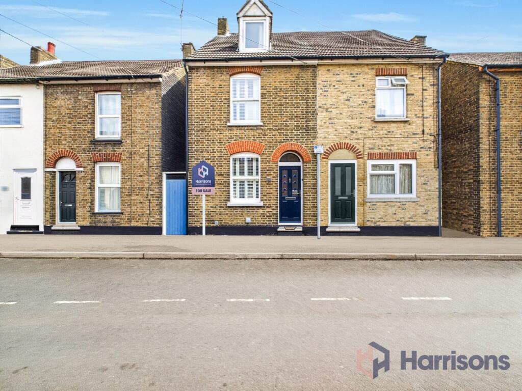 4 bedroom semi-detached house