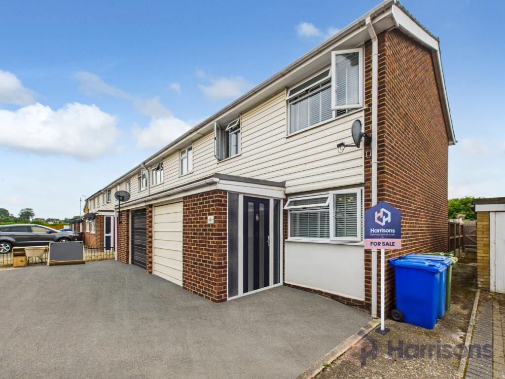Main image of property: Dyngley Close, Sittingbourne, Kent, ME10 2BH