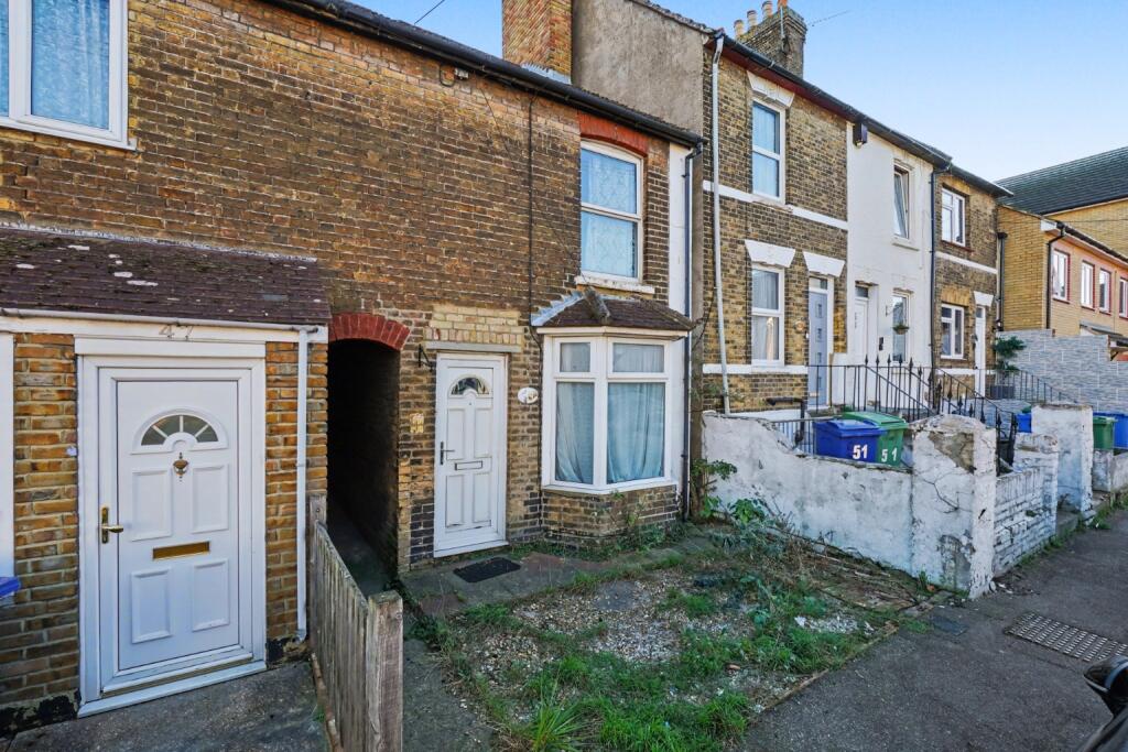 Main image of property: Cowper Road, Sittingbourne, Kent, ME10 3AL