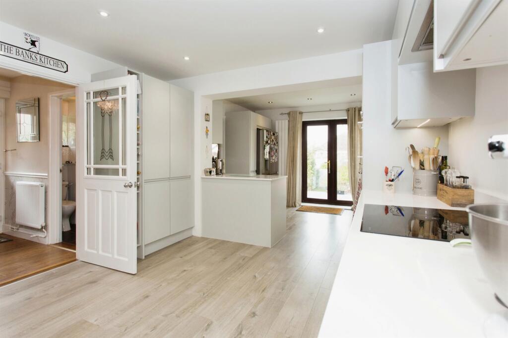 Additional property image - Usterdale Road, Saffron Walden