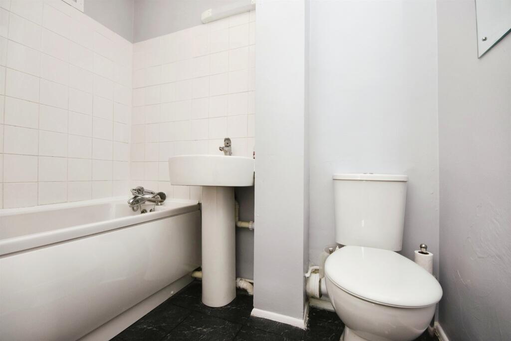 Additional property image - Ozier Court, Saffron Walden