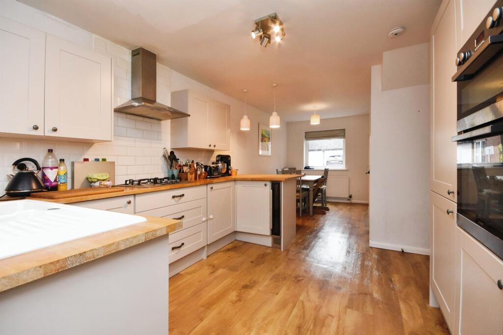Additional property image - De Bohun Court, Saffron Walden