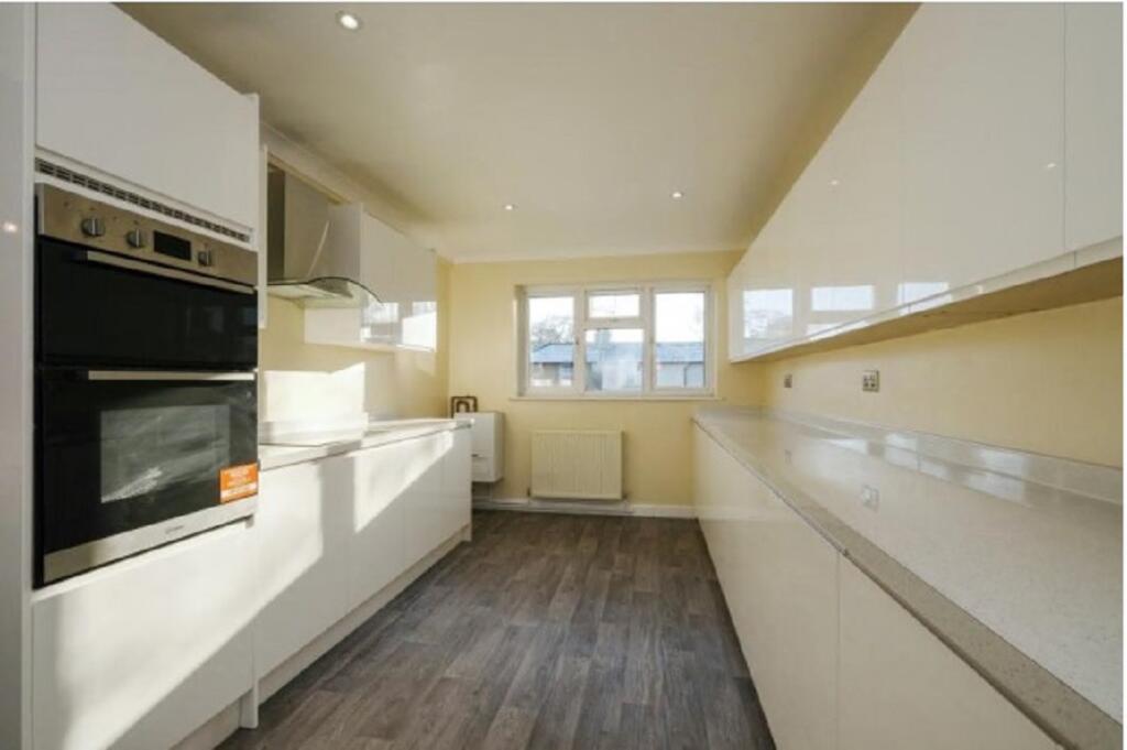 Additional property image - Ashdon Road, Saffron Walden