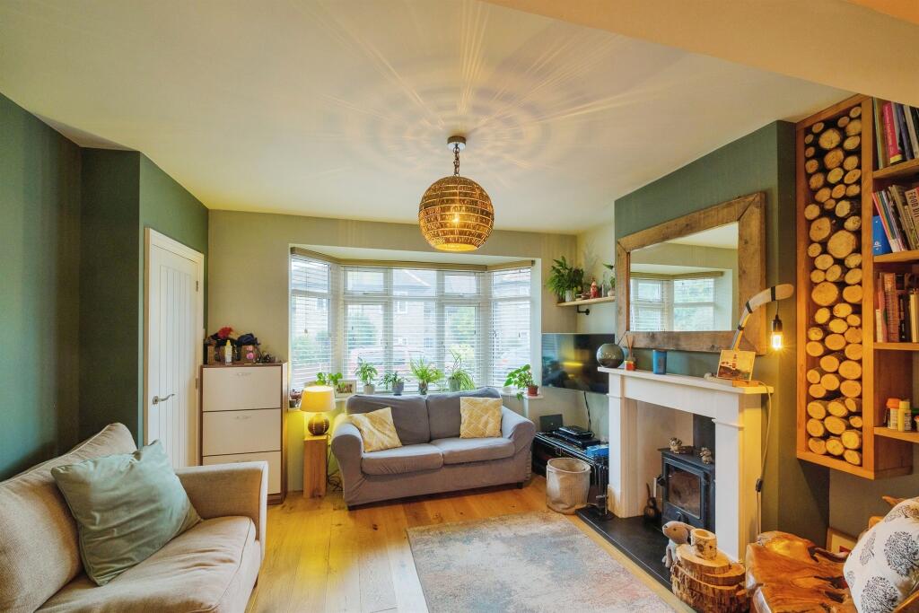 Additional property image - Victoria Avenue, Saffron Walden