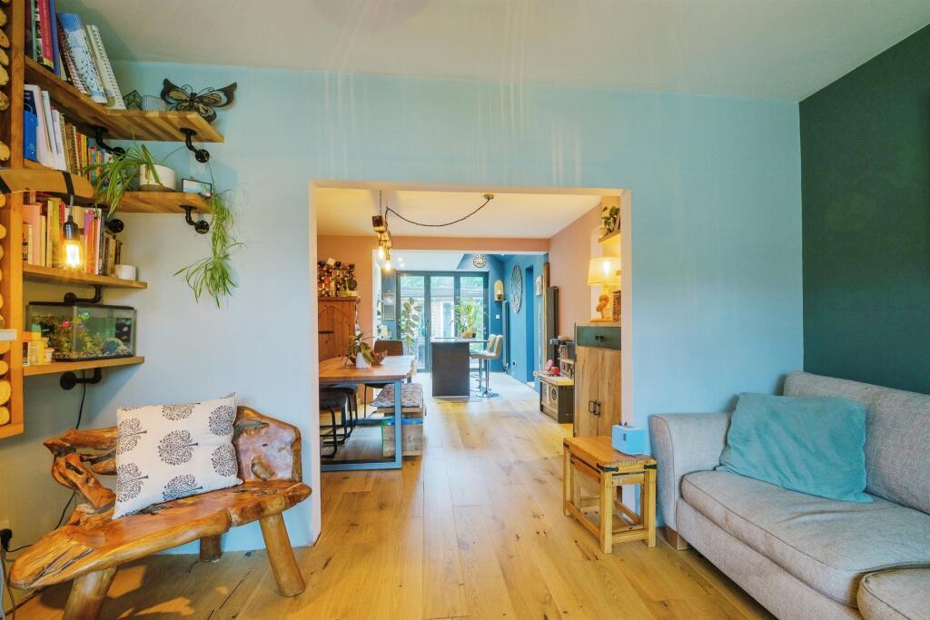Additional property image - Victoria Avenue, Saffron Walden