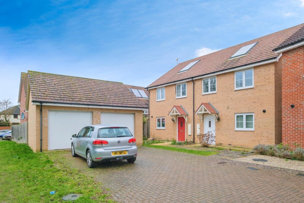 Additional property image - Strachey Close, Saffron Walden