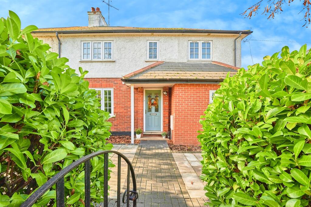 Main image of property: Thaxted Road, Saffron Walden