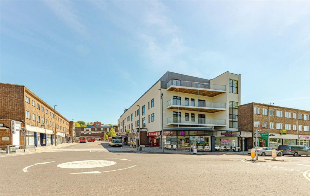 Main image of property: Bridge Court, Bridge Street, Hemel Hempstead, Hertfordshire, HP1 1FU