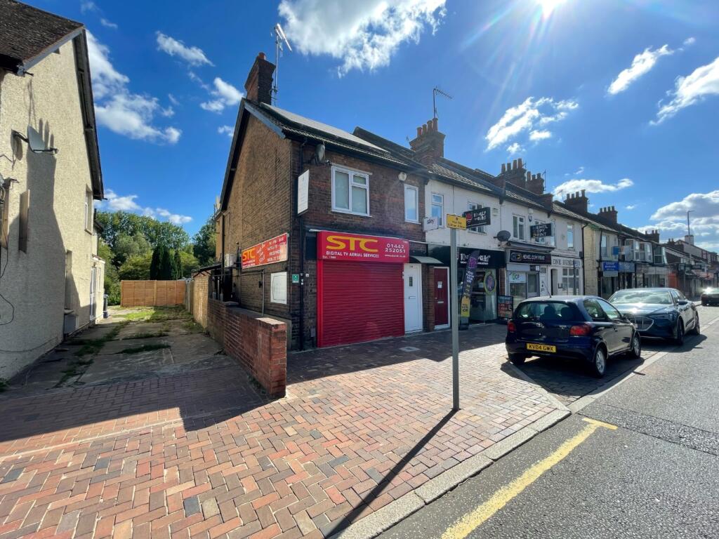 Main image of property: London Road, Hemel Hempstead, Hertfordshire, HP3 9SD