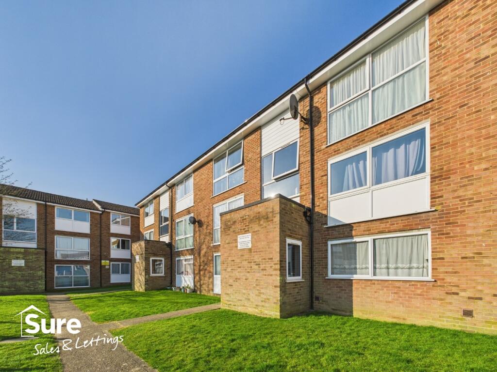 Main image of property: Burns Drive, Hemel Hempstead, Hertfordshire, HP2 7NR