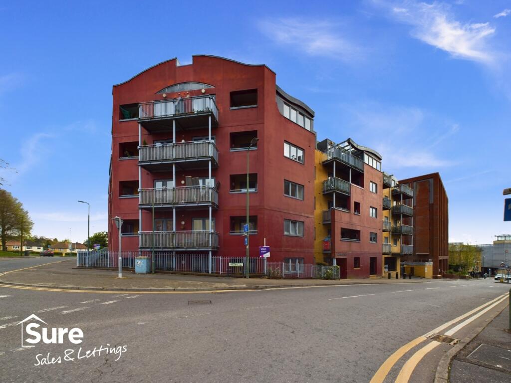 Main image of property: Brookfield House, Selden Hill, Hemel Hempstead, Hertfordshire, HP2 4FA