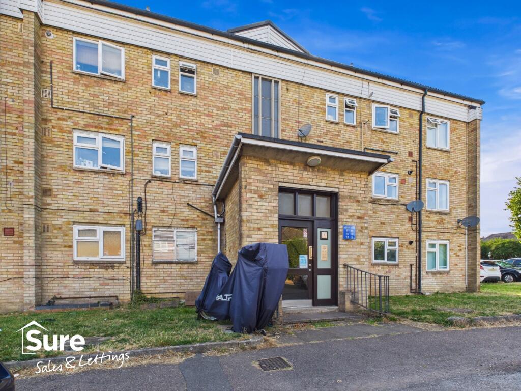 Main image of property: Hillary Road, Hemel Hempstead, Hertfordshire, HP2 4HU