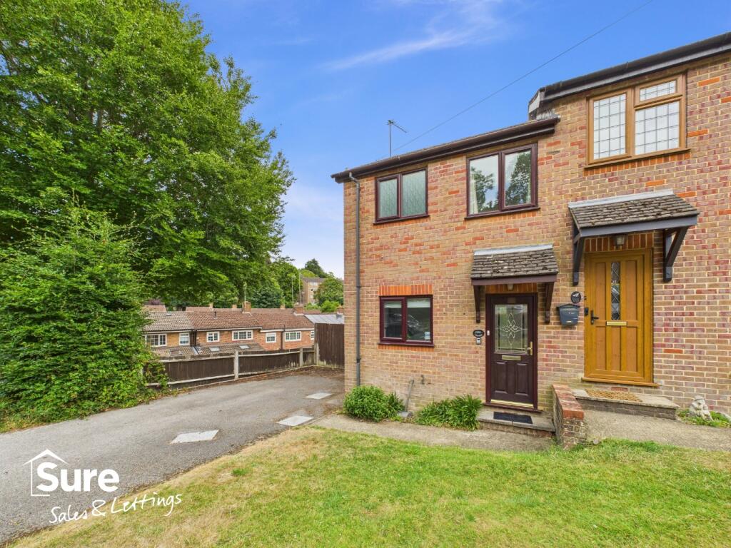Main image of property: Crouchfield, Hemel Hempstead, Hertfordshire, HP1 1PA
