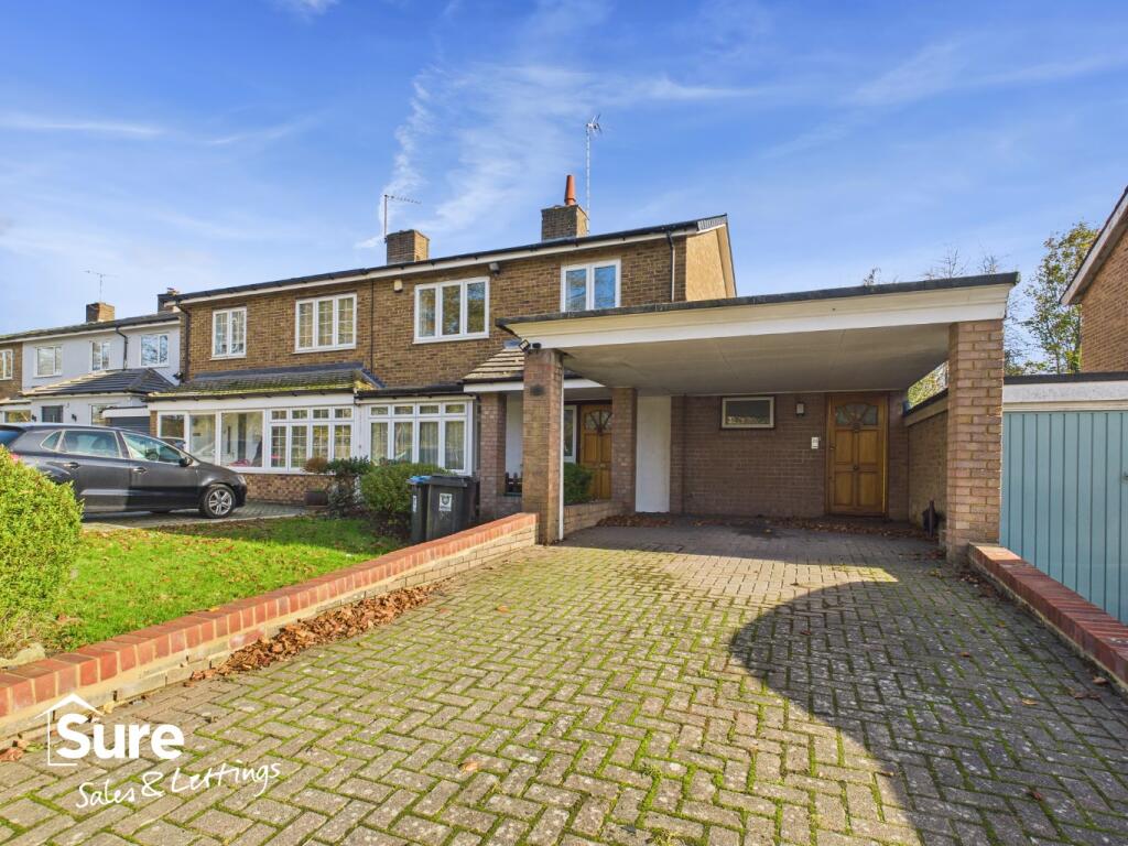 Main image of property: Northridge Way, Hemel Hempstead, Hertfordshire, HP1 2AB