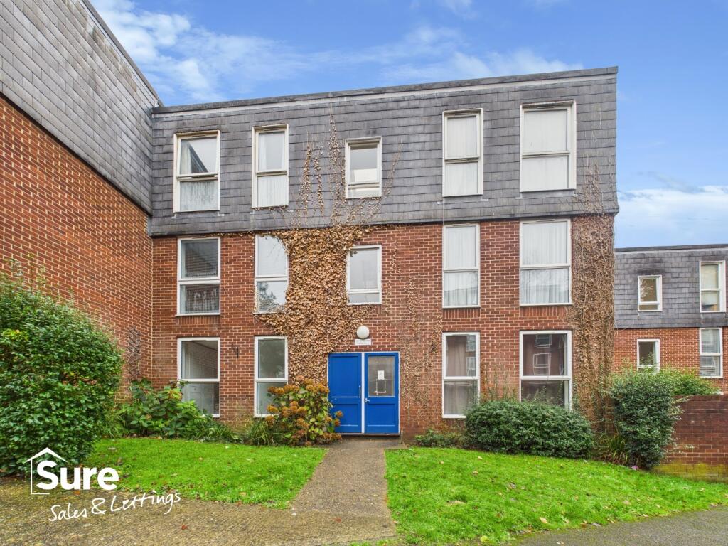 Main image of property: Bohemia, Hemel Hempstead, Hertfordshire, HP2 5RW