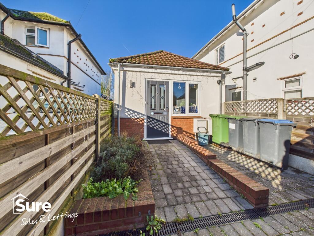 Main image of property: Curtis Road, Hemel Hempstead, Hertfordshire, HP3 8LE