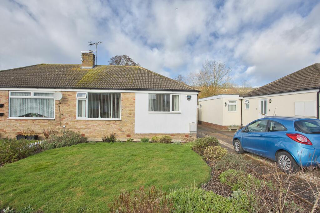 1 Bedroom Semi Detached House For Sale In Romney Way Hythe Ct21 