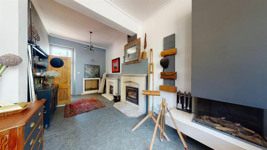 Additional property image - Sandgate High Street, Folkestone, CT20