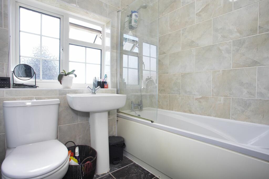 Additional property image - Shorncliffe Crescent, Folkestone, CT20