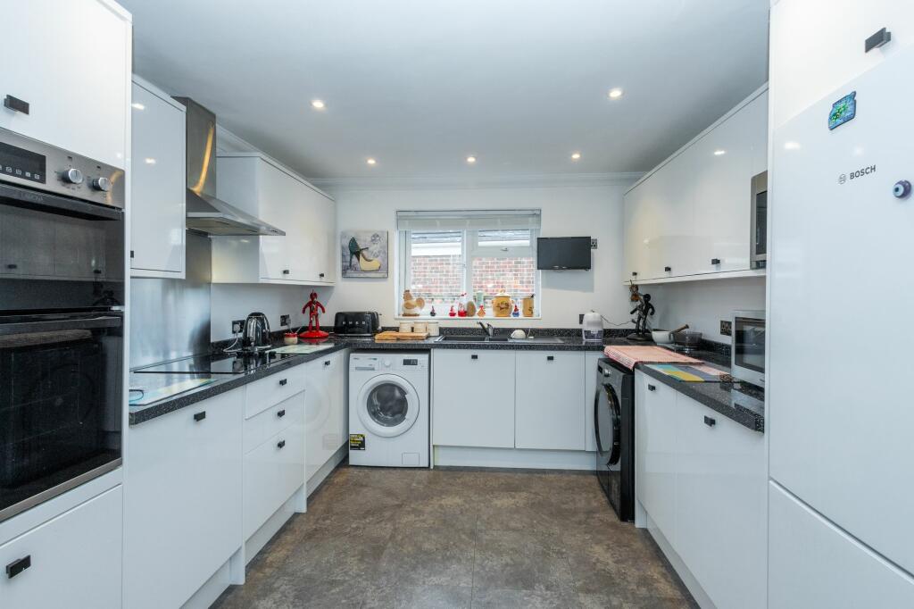 Additional property image - Willow Close, Hythe, CT21
