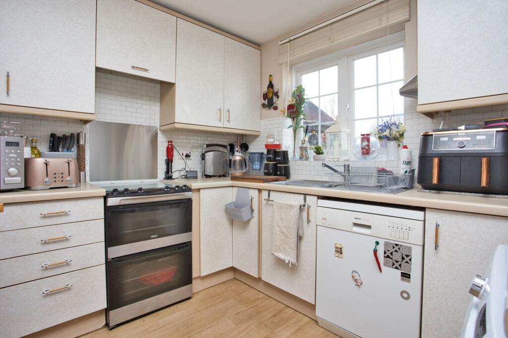 Additional property image - Belinda Court, Folkestone, CT19
