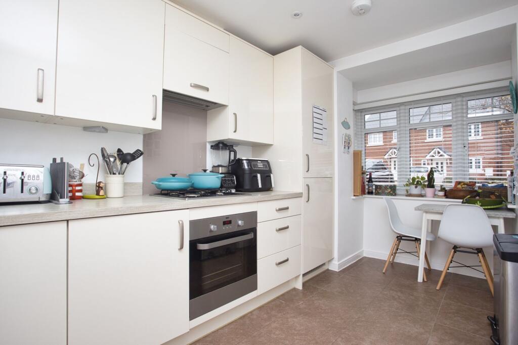 Additional property image - Curzon Avenue, Folkestone, CT20