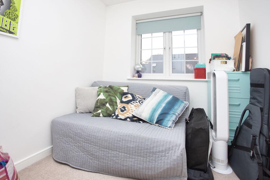 Additional property image - Curzon Avenue, Folkestone, CT20