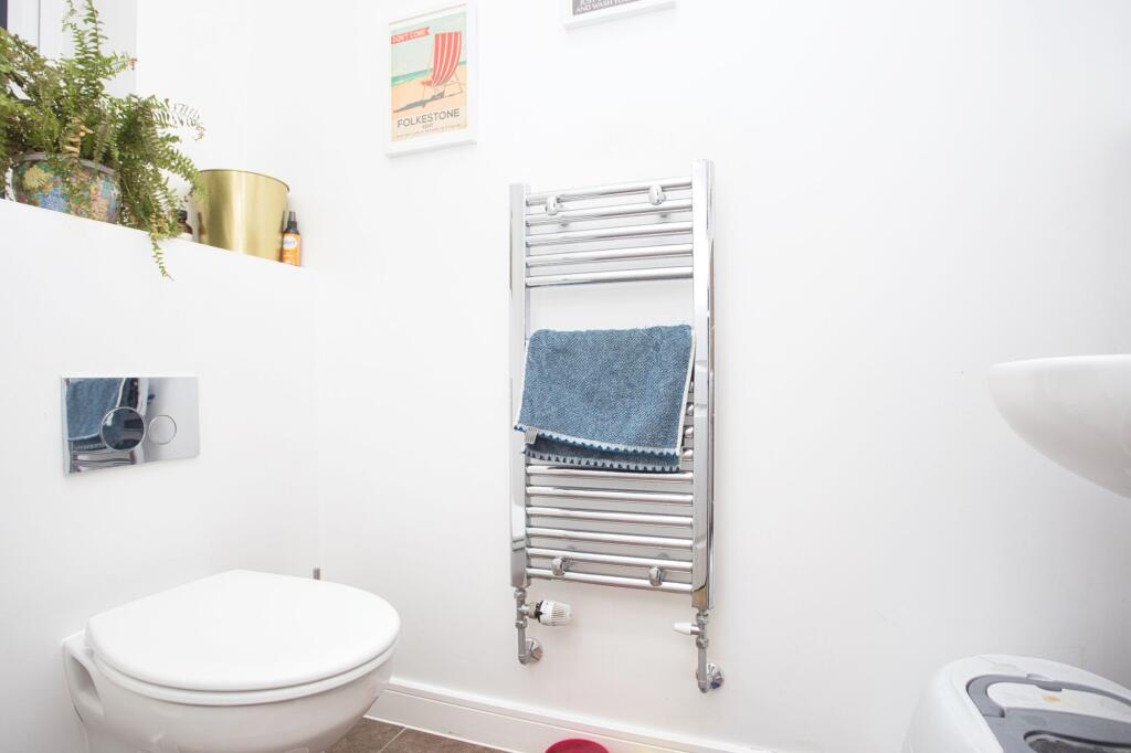 Additional property image - Curzon Avenue, Folkestone, CT20