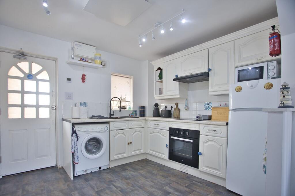 Additional property image - Radnor Bridge Road, Eastcliffe Heights Radnor Bridge Road, CT20