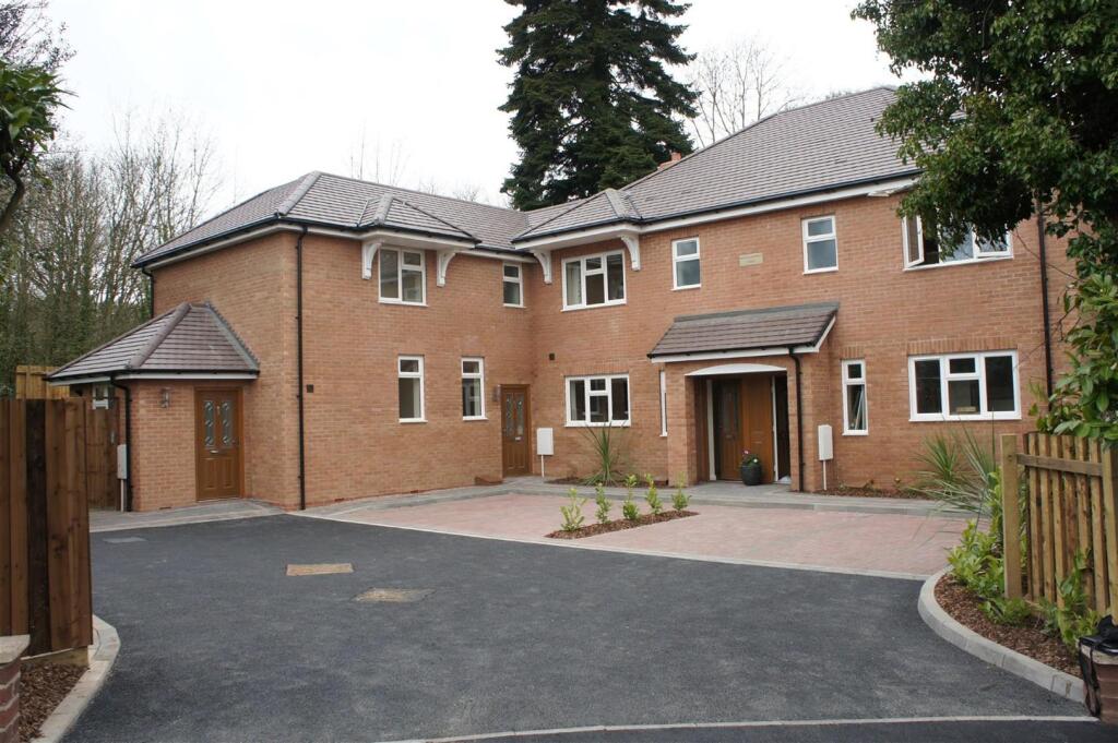 Main image of property: Old Station Mews, Hampton-In-Arden, B92 0BS