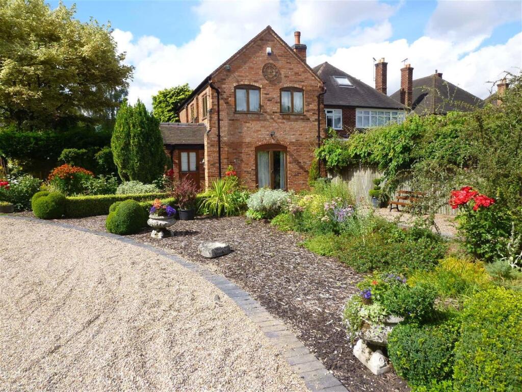 Main image of property: The Pavilion 26 Meriden Road, Hampton-In-Arden, Solihull