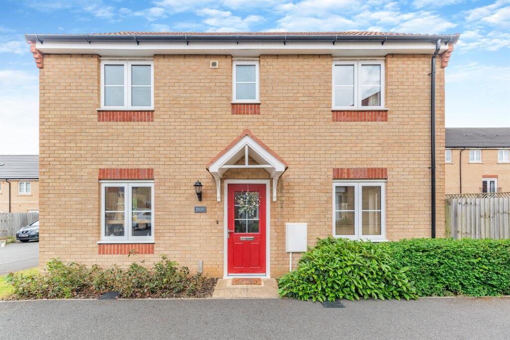 3 bedroom detached house for sale in Farrer Way, Barleythorpe, Oakham, LE15