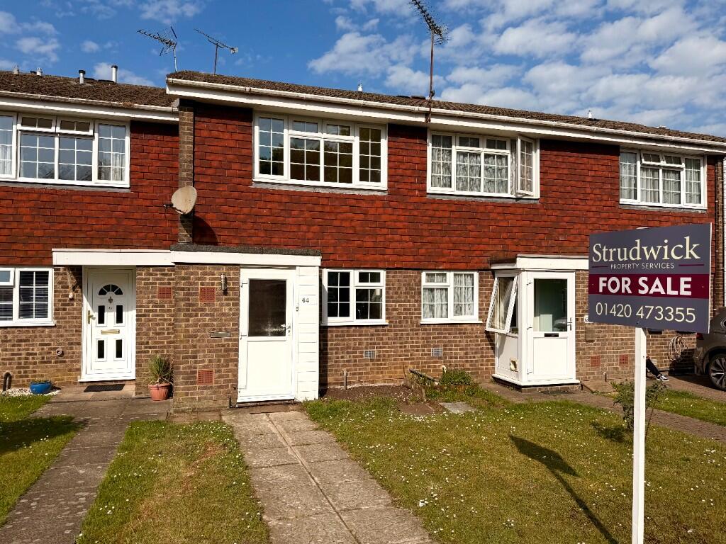 Main image of property: Waterside Close, Bordon, Hampshire, GU35