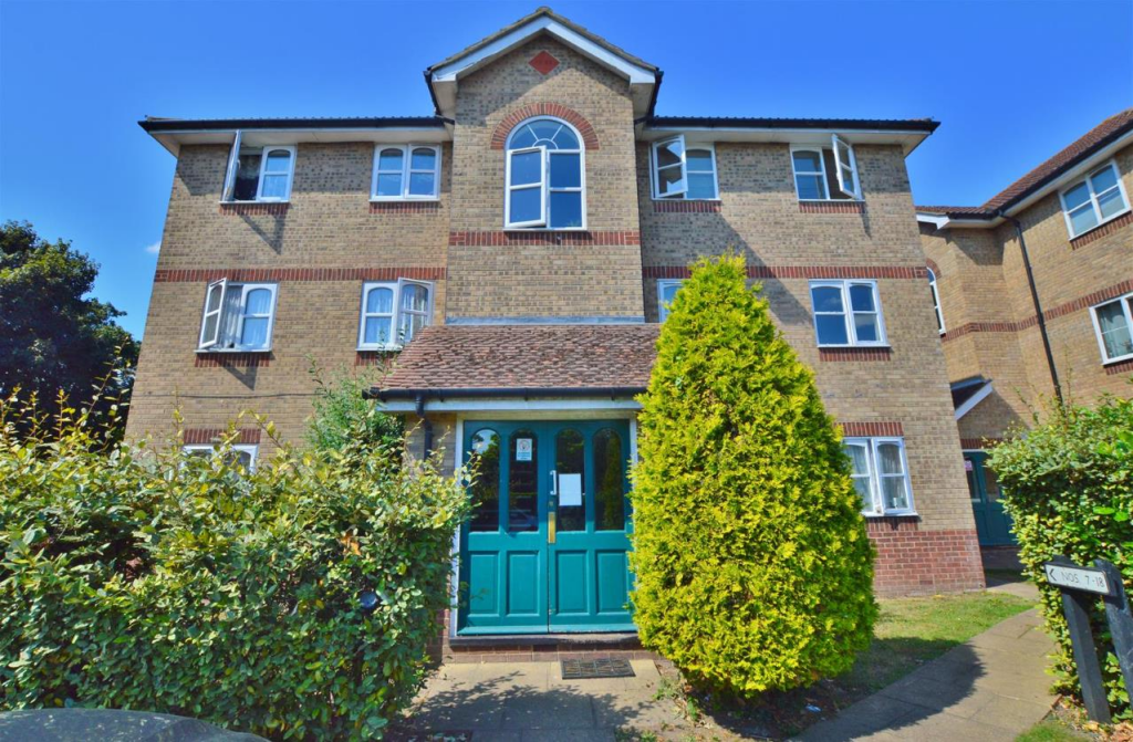 Main image of property: Worcester Gardens, Slough, Berkshire