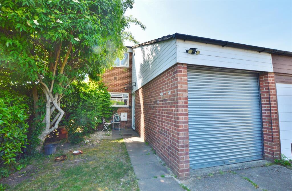 Main image of property: Bodmin Avenue, Slough