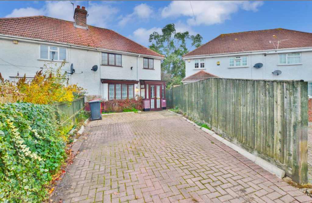 Main image of property: First Crescent, Slough