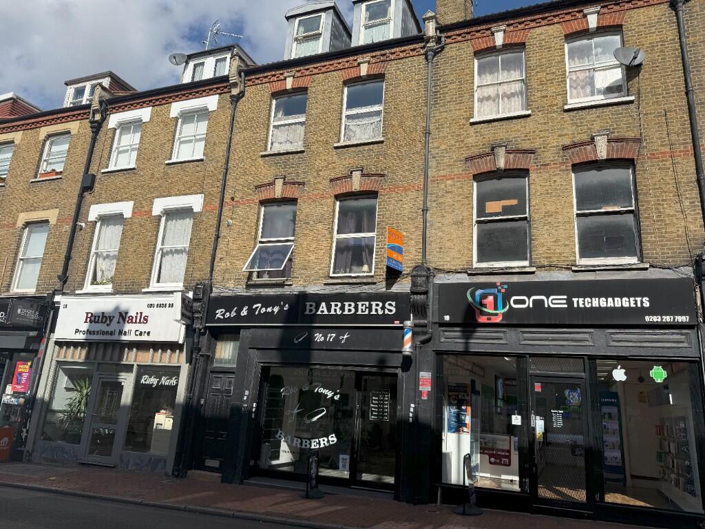 Main image of property: 17 High Street, Carshalton, SM5 3AP
