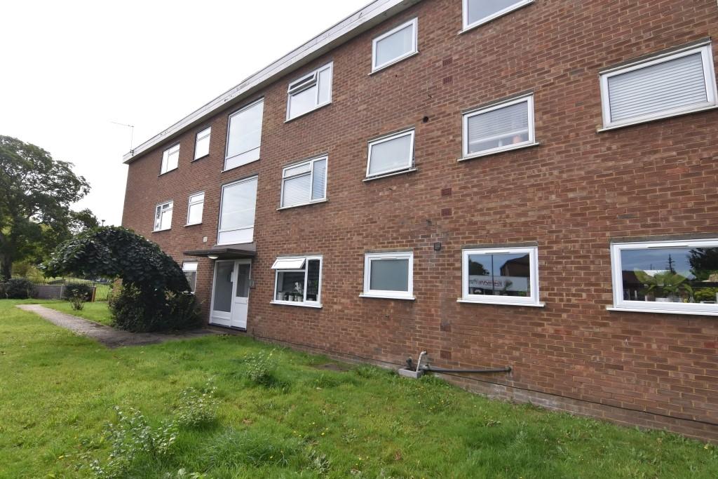 1 bedroom flat for sale in Brookfield Avenue, Sutton, Surrey, SM1