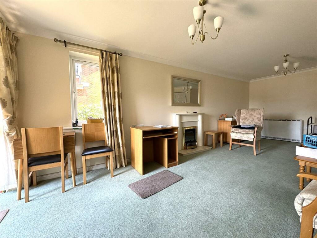 Additional property image - Station Road, Worle, Weston-Super-Mare
