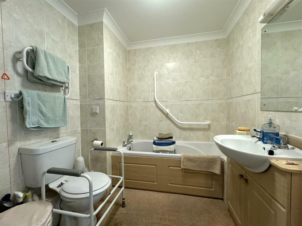 Additional property image - Station Road, Worle, Weston-Super-Mare